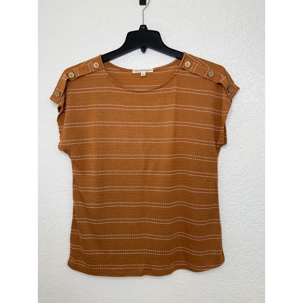 Above and Beyond Rust Brown Striped‎ Button Shoulder Short Sleeve Top M